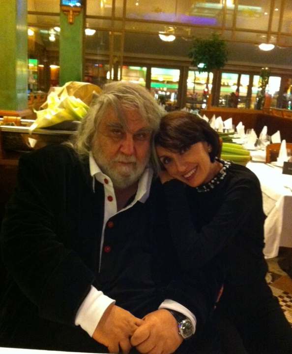 Luz Casal with Vangelis