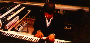 Vangelis on keys