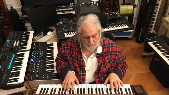 Vangelis on synth